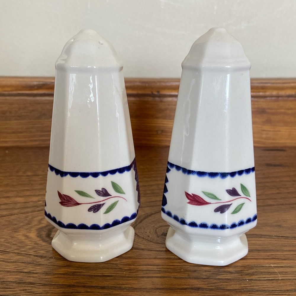 Vintage ADAMS China "Lancaster" Porcelain Salt & Pepper Shaker Set England